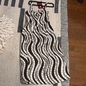 Max & Co. Black and White Wave Midi Dress